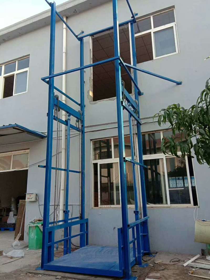 上海提升机